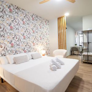 Studio met een King Size Bed